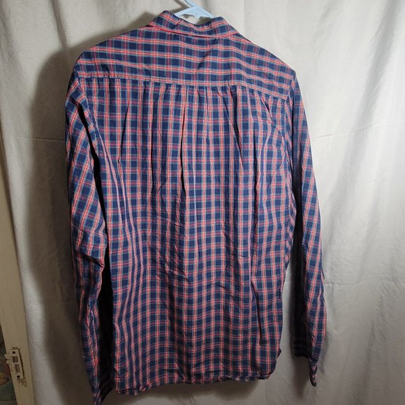 Like New! ⭐ Limited Edition ⭐ Descendant of Thieves ⭐ Long Sleeve Button Up - Picture 2 of 8